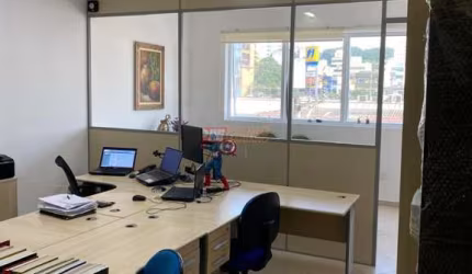 Sala Comercial no Bairro Jardim em São Bernardo do Campo