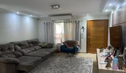Sobrado no Bairro Vila Alzira em Santo André
