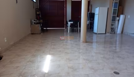 Salão Comercial no Bairro Santa Terezinha em Santo André