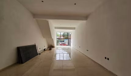 Salão Comercial no Bairro Jardim em Santo André.