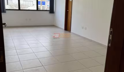 Sala Comercial no Bairro Campestre em Santo André
