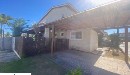 Venda de casa em Condominio - Vilas do Atlantico - Lauro de Freitas - BA