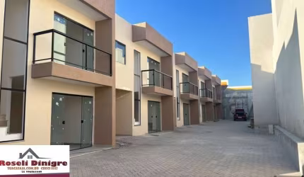 Casa em condominio 3 suítes na Vila Praiana Lauro de Freitas