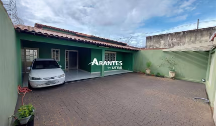 Casa com 350,00 m² à venda no bairro Nossa Senhora das Graças