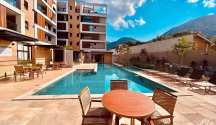Apartamento Moderno, Novo, 3 suítes na Praia da Enseada