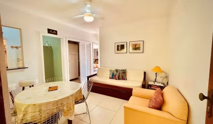 Apartamento à venda com vista para o mar na Praia das Toninhas