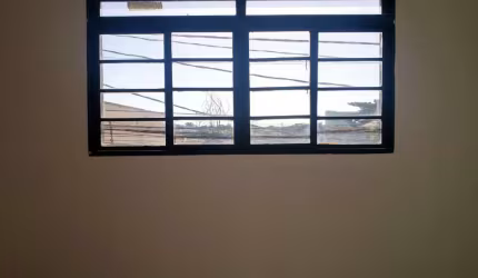 Sala comercial para alugar na Avenida Dom Pedro I, 865, Ipiranga, Ribeirão Preto por R$ 850