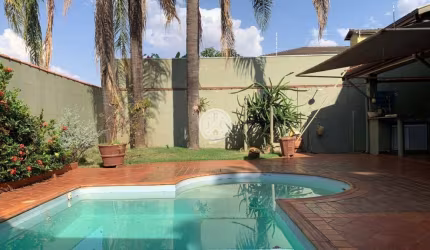 Casa com 4 quartos à venda na Rua Maestro Edmundo Russomano, 325, City Ribeirão, Ribeirão Preto por R$ 950.000