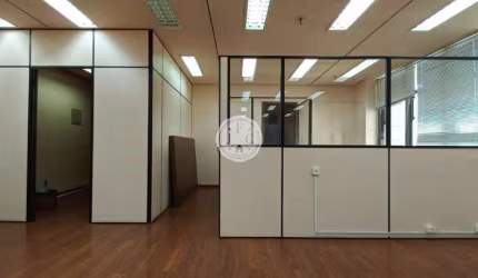 Sala comercial para alugar na Rua Rui Barbosa, 1145, Centro, Ribeirão Preto por R$ 2.200