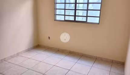 Casa com 3 quartos à venda na Marajó, 1950, Jardim Maria Goretti, Ribeirão Preto por R$ 270.000