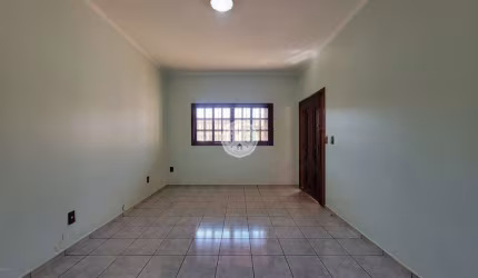Casa com 2 quartos à venda na Rua Doutor Francisco Degni, 1055, Parque São Sebastião, Ribeirão Preto por R$ 330.000