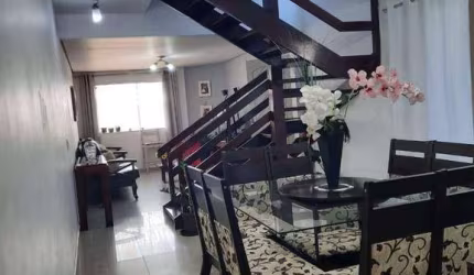Casa com 3 dormitórios à venda, 160 m² por R$ 580.000,00 - Jardim Santa Clara - Guarulhos/SP