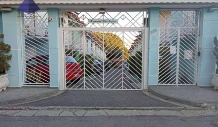 Sobrado com 2 dormitórios à venda, 50 m² por R$ 285.000,00 - Jardim do Papai - Guarulhos/SP