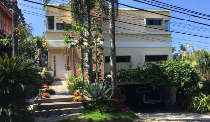 Casa com 4 quartos suítes à venda, 800 m² por R$ 2.500.000 - Piratininga - Niterói/RJ