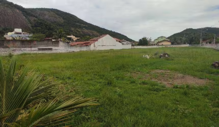 Área à venda, 3000 m² por R$ 3.000.000,00 - Itaipu - Niterói/RJ