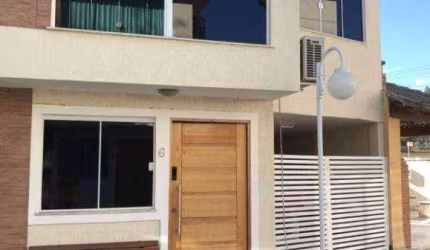 Casa com 3 Quartos à venda por R$ 450.000 - Engenho do Mato - Niterói/RJ