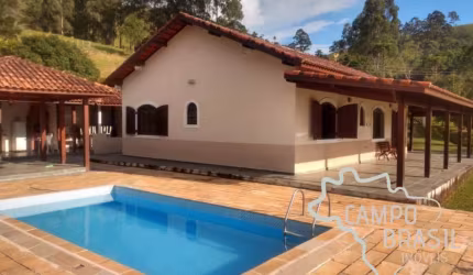 Oportunidade!!! Sítio com mais de 17 alqueires formado! Com casa boa, curral e piscina!