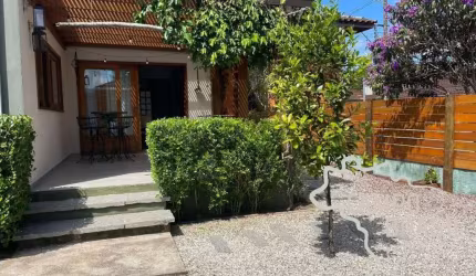 OPORTUNIDADE RARA ! CASA NO CENTRO DE SÃO FRANCISCO XAVIER COM ÓTIMA INFRAESTRUTURA !