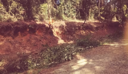 TE00184 - TERRENO DE 2.555M² E 100¢ PLANO, EM SÃO ROQUE - SP