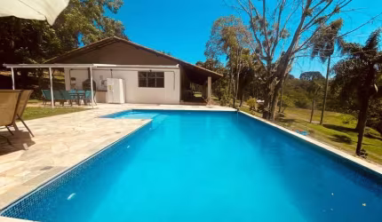 ST00012 - SITIO COM 3 CASAS E EXCELENTE TOPOGRAFIA , OTIMA LOCALIZAÇÃO E DOCUMENTAÇÃO OK!