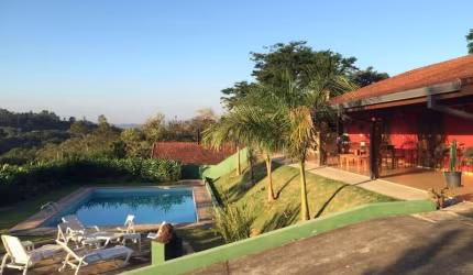 CO00368 - Casa de Alto Padrão em Condomínio no Saboó São Roque - SP