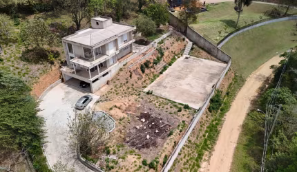 CH00360 - CHÁCARA MAGNIFICA EM PLANALTO VERDE, SÃO ROQUE - SP