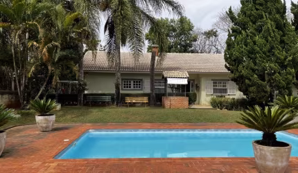 CO00389 - Excelente Casa em Condomínio Fechado em São Roque - SP