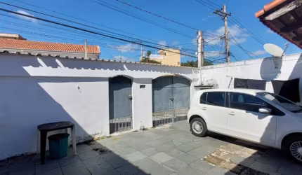 CA00326 - CASA MAGNÍFICA COM 5 DORMITÓRIOS E EDÍCULA, EM SÃO ROQUE - SP