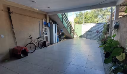 CA00328 - CASA LINDA COM COZINHA PLANEJADA A SACADA, EM SÃO ROQUE - SP