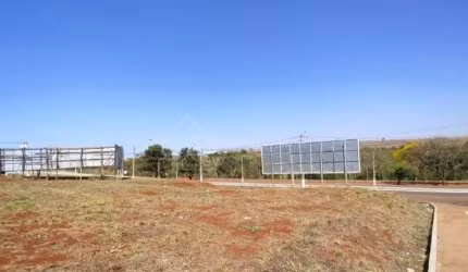 Terreno comercial para alugar na Avenida Antonio Teodoro dos Santos, Cidade Jardim, Sertãozinho por R$ 1.200