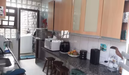 Casa com 3 quartos à venda na Rua João Calvino, 156, São João Batista, Belo Horizonte por R$ 750.000