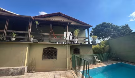 Casa com 4 quartos à venda na Geralda Marinho, 250, São João Batista, Belo Horizonte por R$ 800.000