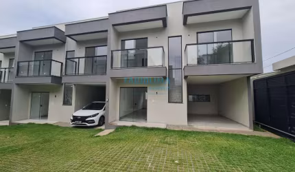 Casa a venda, condomínio fechado no Centro de Lauro de Freitas