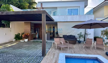 Casa a venda na Av. Priscila Dutra, Vilas do Atlântico, Lauro de Freitas