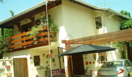 Casa com 4 dormitórios à venda, 261 m² por R$ 1.500.000,00 - Granja Viana - Carapicuíba/SP