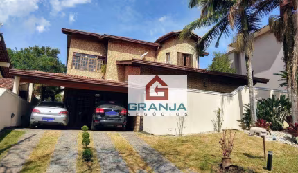 Casa com 4 dormitórios à venda, 440 m² por R$ 1.480.000,00 - Granja Viana - Jandira/SP