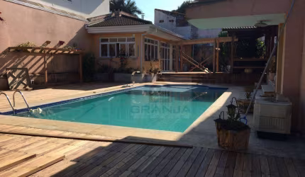 Casa com 4 dormitórios à venda, 500 m² por R$ 1.900.000,00 - Granja Viana - Cotia/SP