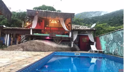 Casa com 3 dormitórios à venda, 300 m² por R$ 2.300.000,00 - Ilhabela - Ilhabela/SP
