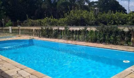 Casa com 5 dormitórios à venda, 340 m² por R$ 1.650.000,00 - Jardim Villaça - São Roque/SP