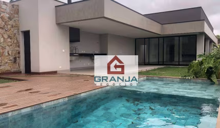 Belíssima e Moderna Casa Terrea à Venda com 04 suítes e uma maravilhosa area Gourmet com Piscina - Alphaville - Granja Viana