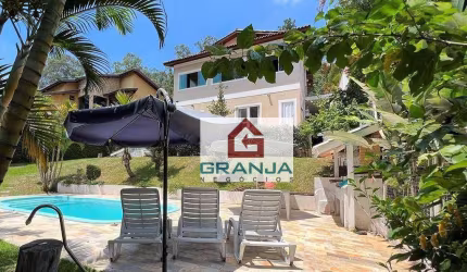 Casa com 4 dormitórios à venda, 400 m² por R$ 2.580.000,00 - Granja Viana - Jandira/SP
