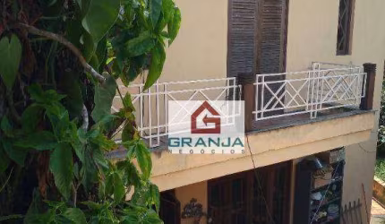 Casa com 4 dormitórios à venda, 210 m² por R$ 1.600.000,00 - Granja Viana - Cotia/SP