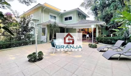 Casa com 4 dormitórios à venda, 553 m² por R$ 1.990.000,00 - Granja Viana - Jandira/SP