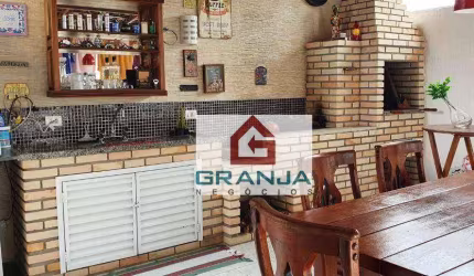 Casa com 3 dormitórios para alugar, 11 m² por R$ 5.768,00/mês - Granja Viana - Cotia/SP
