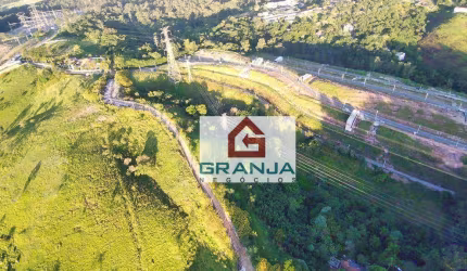 Terreno de 17.000 m² por R$ 2.600.000 - Cotia/SP - Com projeto Semi aprovado para 230 aptos.