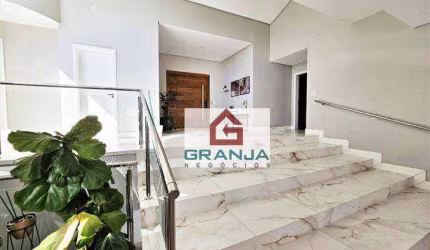 Com certeza, viver em uma casa com comodidades luxuosas e espaços generosos pode oferecer um alto nível de conforto e qualidade de vida