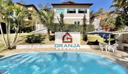 Casa com 5 dormitórios à venda, 400 m² por R$ 2.580.000,00 - Granja Viana - Jandira/SP