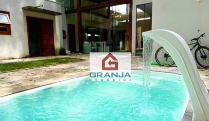 Casa com 3 dormitórios à venda, 230 m² por R$ 1.450.000,00 - Granja Viana - Carapicuíba/SP