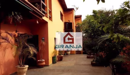 Casa com 3 dormitórios à venda, 220 m² por R$ 850.000,00 - Vila Diva - Carapicuíba/SP