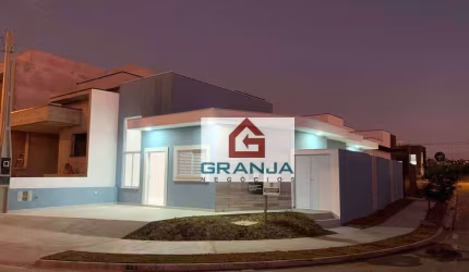 Linda e Nova Casa Terrea c/ 3 dormitórios/01 suíte à venda por R$ 636.000 - Horto Florestal Villagio - Sorocaba/SP